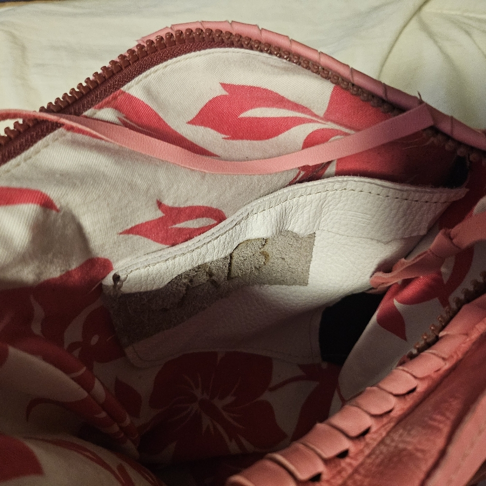 Pink buttery 💗 soft leather crossbody bag *handmade* one-of-a kind ✨️ - Picture 6 of 6